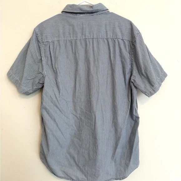 2/$15 Old Navy Blue & White Stripe Short Sleeve Button Down Shirt | Men’s L - Picture 9 of 9